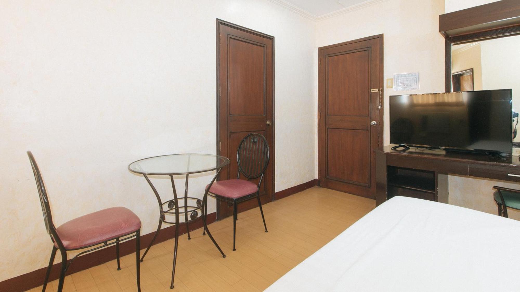 Bliss Hotel Dau Mabalacat Buitenkant foto