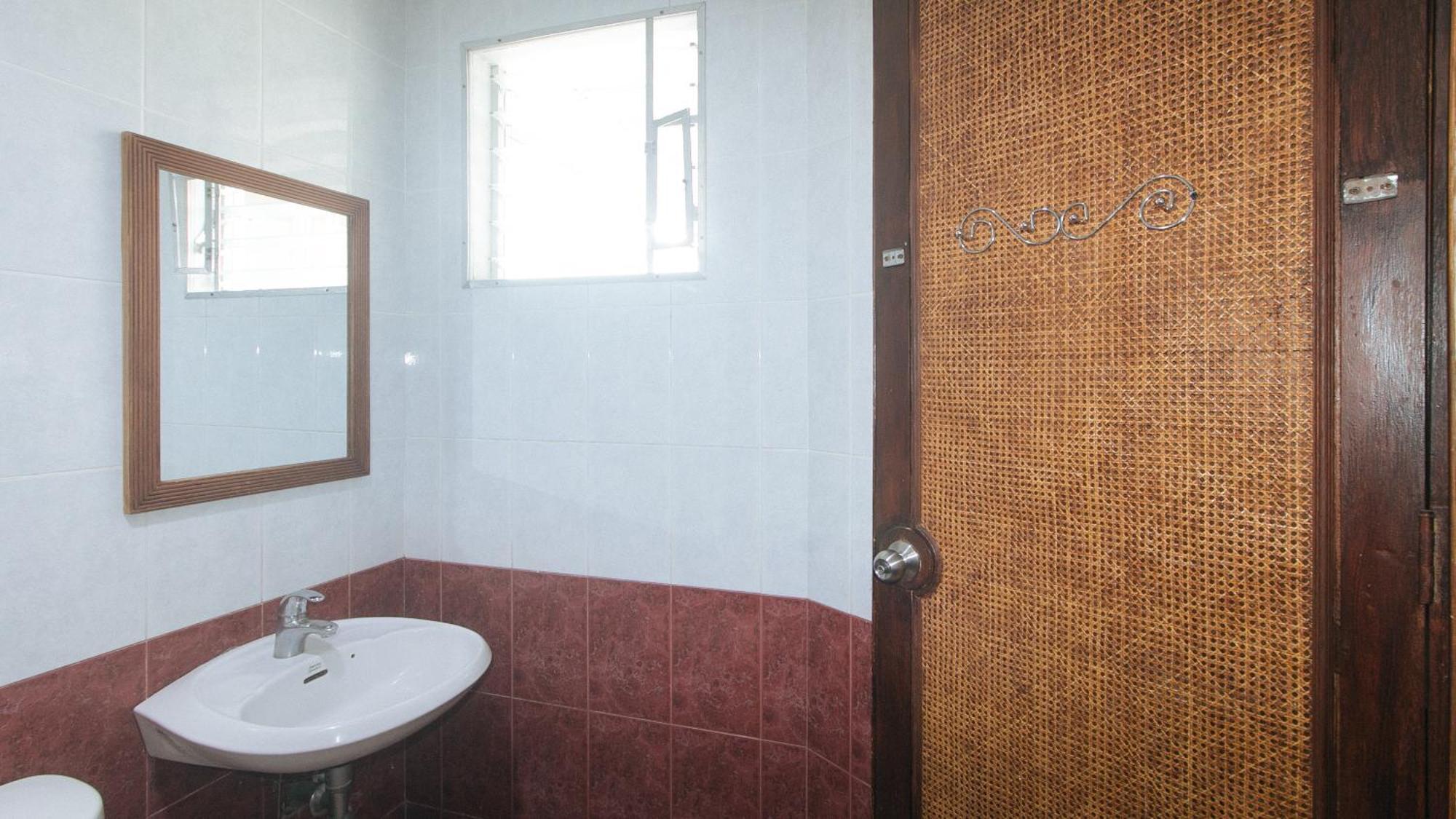 Bliss Hotel Dau Mabalacat Buitenkant foto