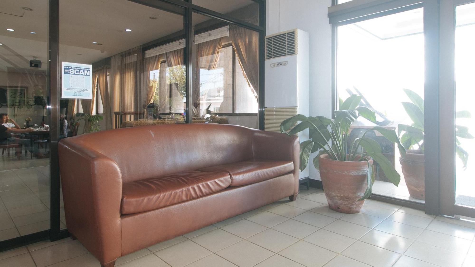 Bliss Hotel Dau Mabalacat Buitenkant foto